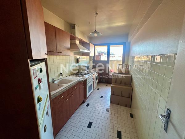 Appartement 3 pièces à vendre à Nice - Vue dégagée, terrasse et garage en sus