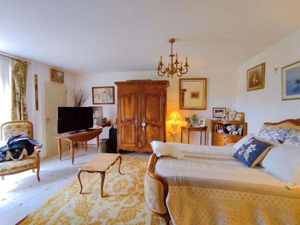 Maison de pays Preuilly Sur Claise 85 m2 avec Grange 250 m²