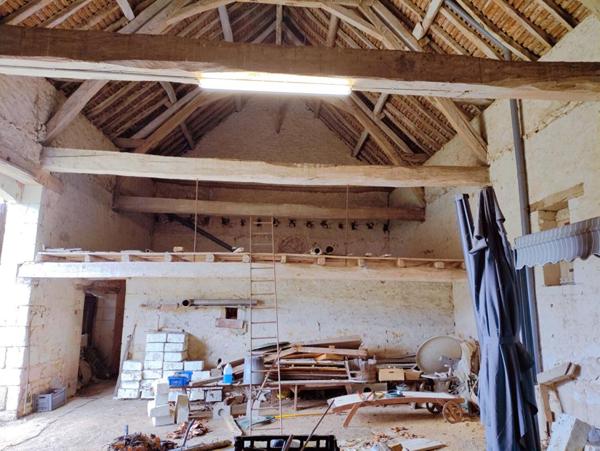 Maison de pays Preuilly Sur Claise 85 m2 avec Grange 250 m²