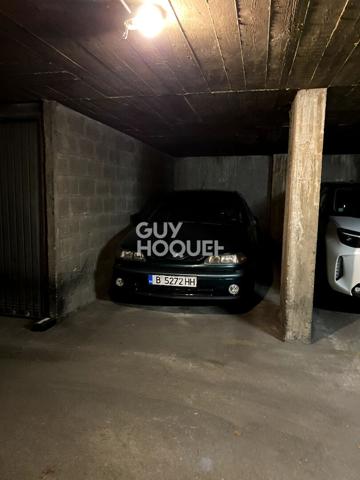 Parking - Rue du Faubourg Saint-Martin