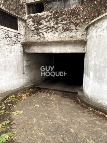 Parking - Rue du Faubourg Saint-Martin