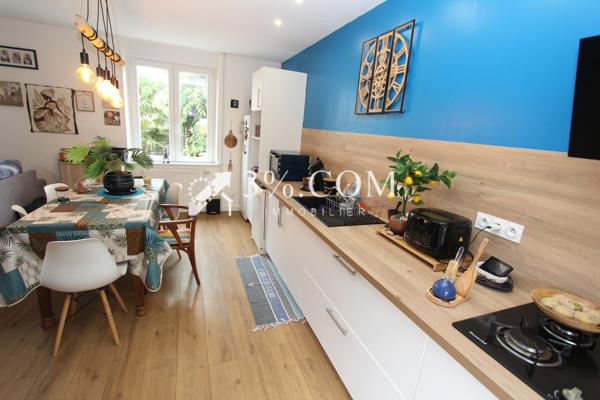 Maison
                                                                                                                                                                                                                                                                                                                        3 pièce(s)                                                                                                                                                                                                          2 chambre(s)                                                                                                                                                                                                          63  m²
