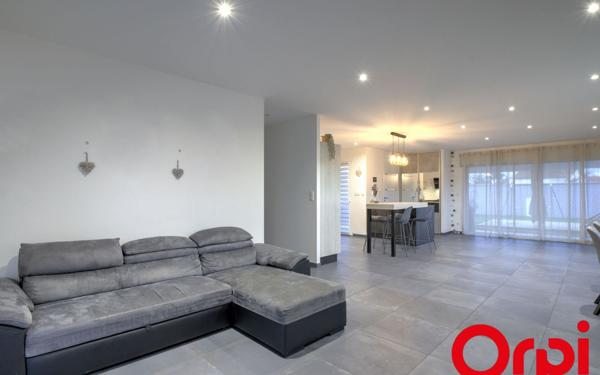 Maison à vendre    4 pièces •  Saint-Maurice-de-Gourdans