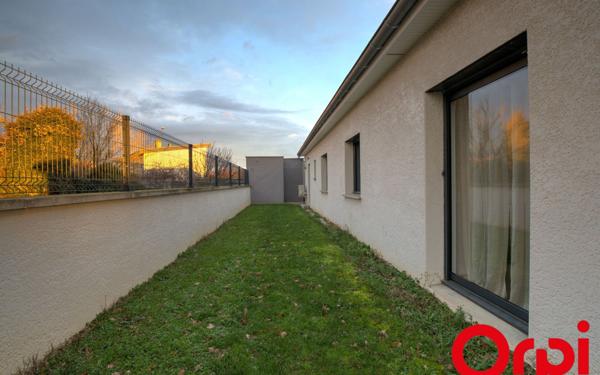 Maison à vendre    4 pièces •  Saint-Maurice-de-Gourdans