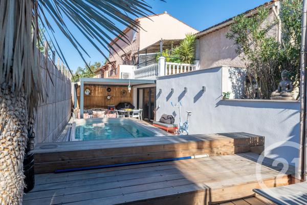 Appartement F4 à vendre  5 pièces - 74 m2 GRIMAUD - 83