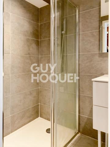 À vendre : Maison de ville triplex de 3 pièces avec entrée indépendante