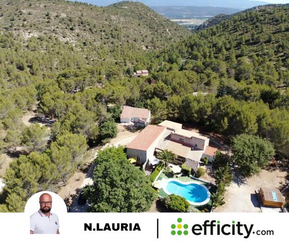 Maison 11 pièces - 300 m²