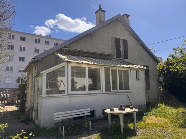 Maison individuelle - Quartier Eiffel de 80m2 à rénover