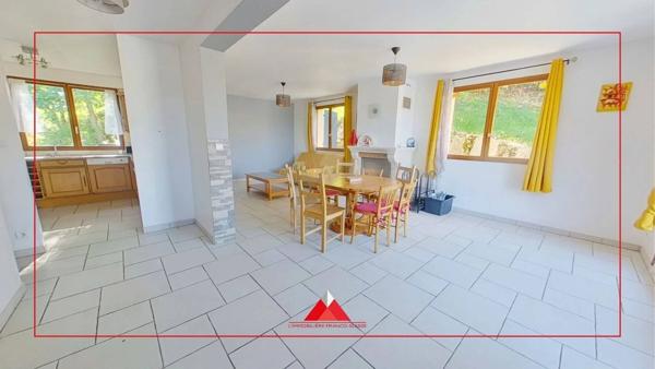 Maison individuelle composée de 2 logements