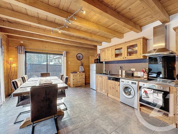 à vendre  151,62 m2 MORILLON - 74