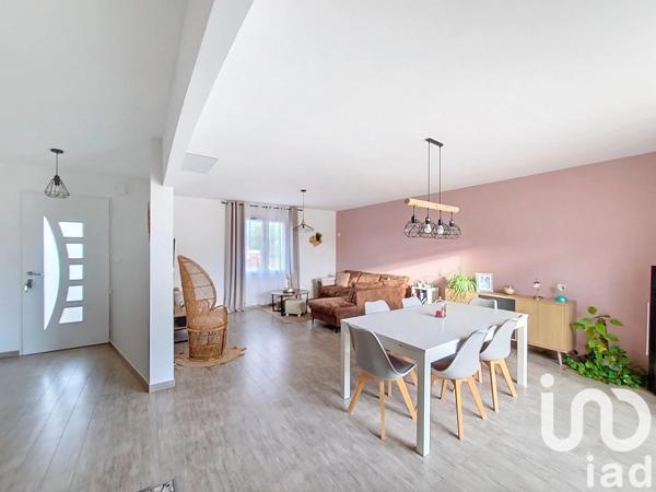 Maison 5 pièces de 110 m² à Saint-Philbert-de-Grand-Lieu (44310)