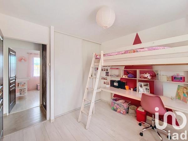 Maison 5 pièces de 110 m² à Saint-Philbert-de-Grand-Lieu (44310)