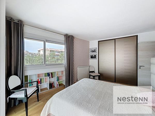 Frejus Plage - 3 Chambres, Vue Mer, Grande Terrasse Cave et Parking Prive