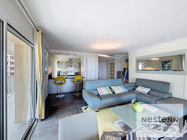 Frejus Plage - 3 Chambres, Vue Mer, Grande Terrasse Cave et Parking Prive