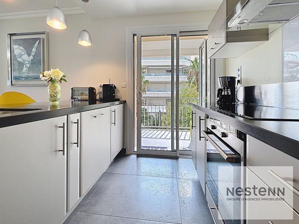 Frejus Plage - 3 Chambres, Vue Mer, Grande Terrasse Cave et Parking Prive