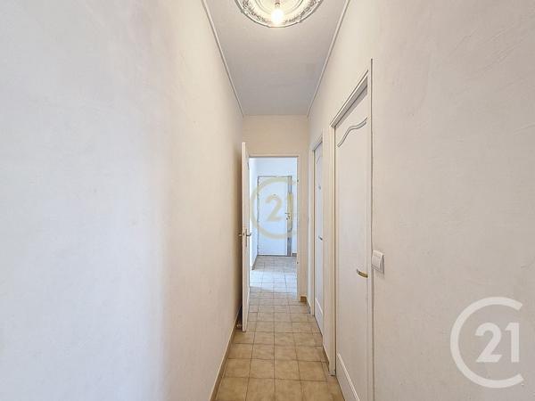 Appartement T4 à vendre  3 pièces - 67,47 m2 SALON DE PROVENCE - 13