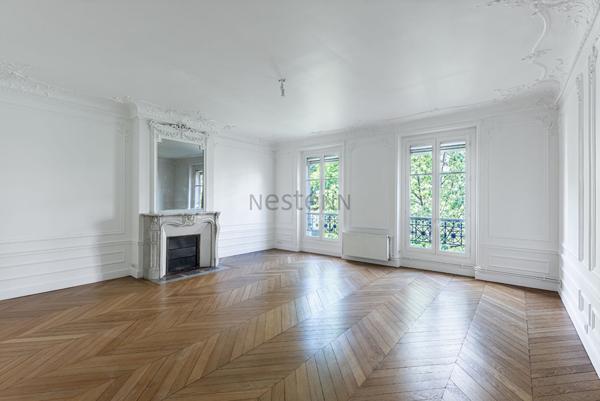 Appartement Paris 4 pièce(s) 110.16 m2