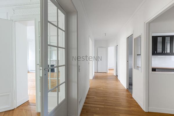Appartement Paris 4 pièce(s) 110.16 m2