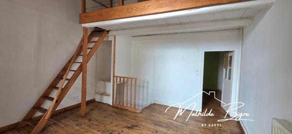 Maison citadine pratique et pleine de potentiel