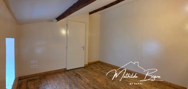 Maison citadine pratique et pleine de potentiel