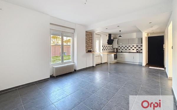 Appartement à louer    3 pièces • 59 m2 Brive-la-Gaillarde