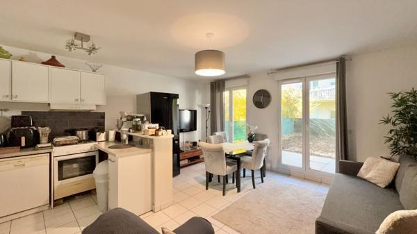 Appartement Corbeil Essonnes 3 pièce(s) 58 m2