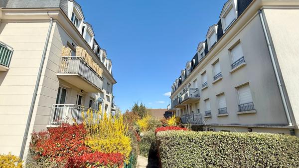 Appartement Corbeil Essonnes 3 pièce(s) 58 m2