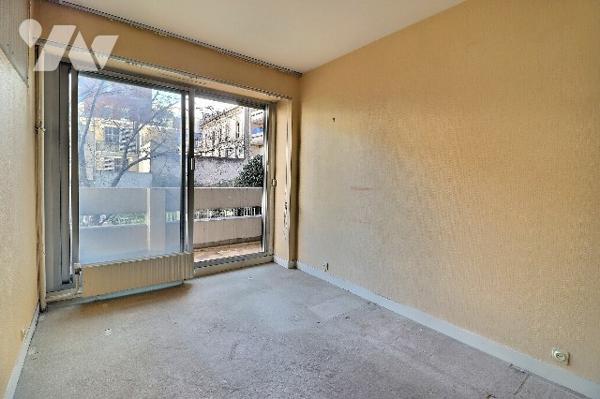 Paris 11e - Bastille-Popincourt - 3 pièces avec balcon + parking