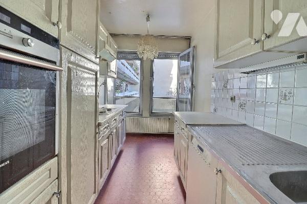 Paris 11e - Bastille-Popincourt - 3 pièces avec balcon + parking