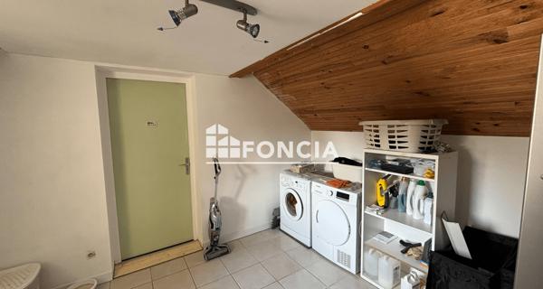 À vendre Maison 4 pièces 198 m² - Bassens 73000