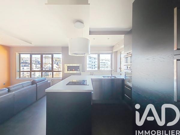 Appartement à vendre 2 pièces 56 m² Suresnes