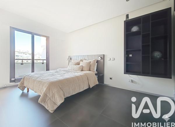 Appartement à vendre 2 pièces 56 m² Suresnes