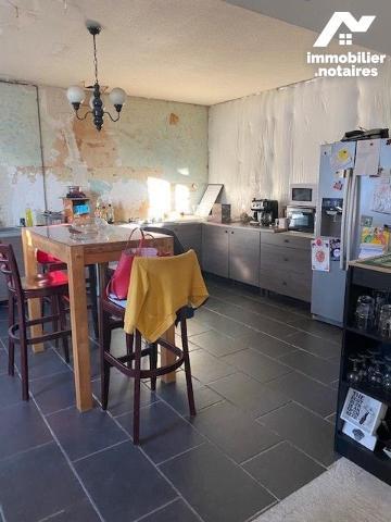 Fresnoy le grand - 150m² habitables - 1000m²