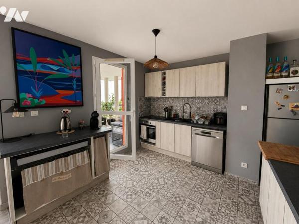 SAINT GILLES LES BAINS T4 VUE OCEAN