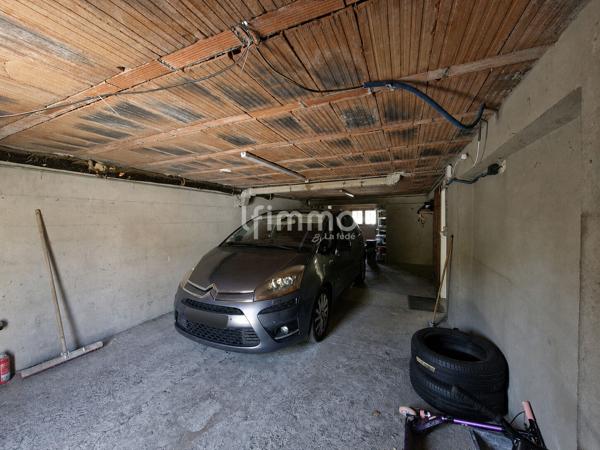 Maison familiale 98m² avec piscine et grands garages – Montazels