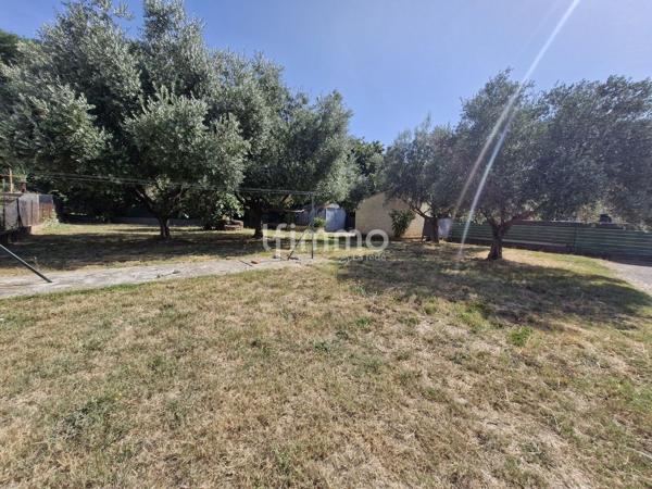Maison familiale 98m² avec piscine et grands garages – Montazels