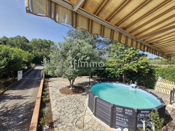 Maison familiale 98m² avec piscine et grands garages – Montazels