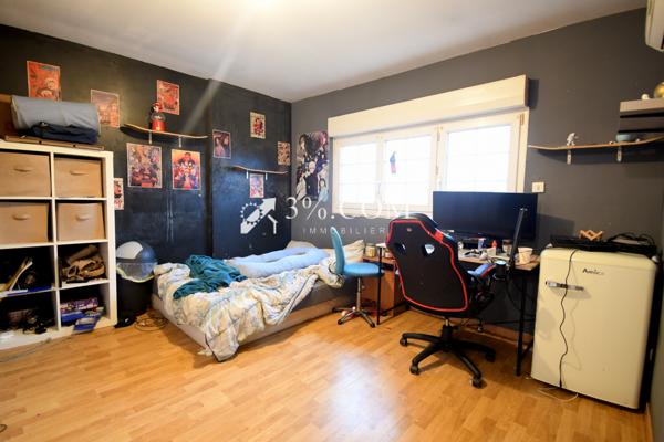 Maison de 86 m² à rénover avec 3 chambres, séjour de 34m², jardin et garage a Pompey (54). Pompey (54340)