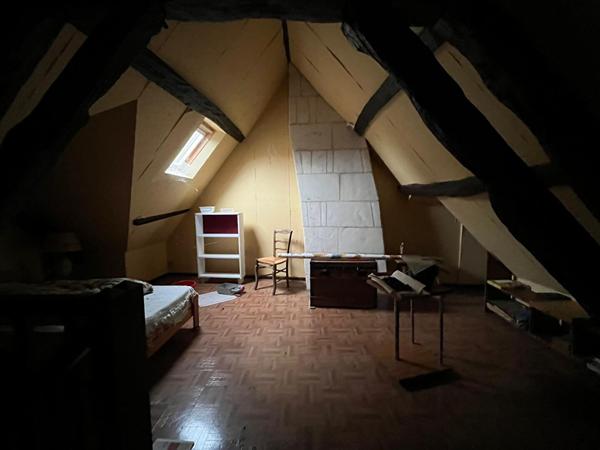 Maison à vendre à Saint Flovier - 5 pièces, 3 chambres