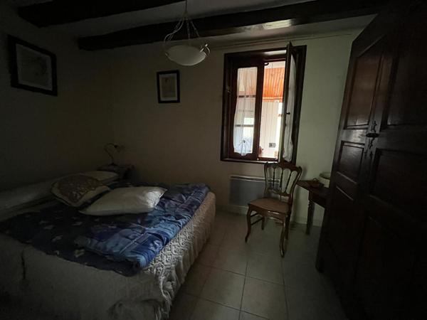 Maison à vendre à Saint Flovier - 5 pièces, 3 chambres