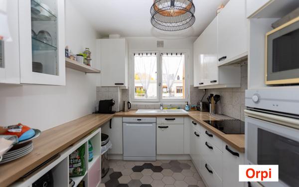 Appartement à vendre    4 pièces • 114 m2 Le Raincy