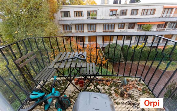 Appartement à vendre    4 pièces • 114 m2 Le Raincy