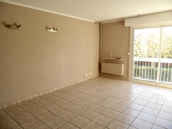 LIMITE SEPTEMES VENTE T3 LUMINEUX