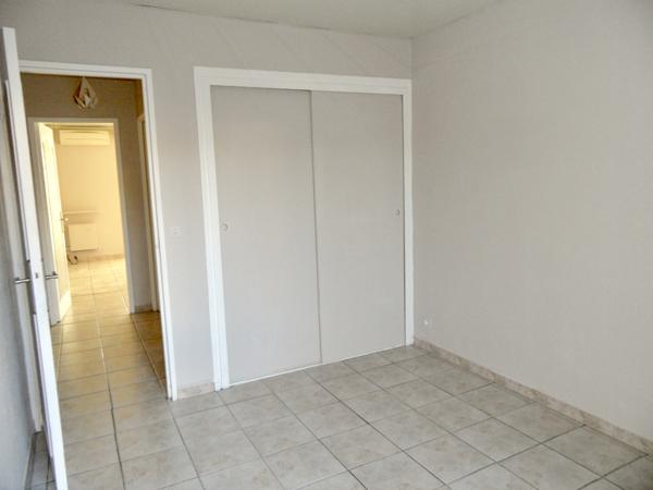 LIMITE SEPTEMES VENTE T3 LUMINEUX