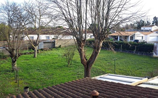 Maison à vendre    5 pièces •  Sainte-Soulle