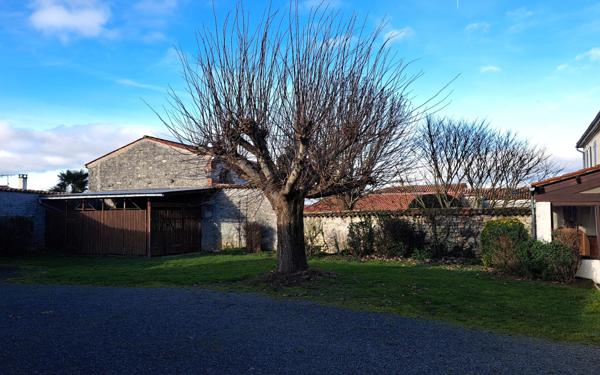 Maison à vendre    5 pièces •  Sainte-Soulle