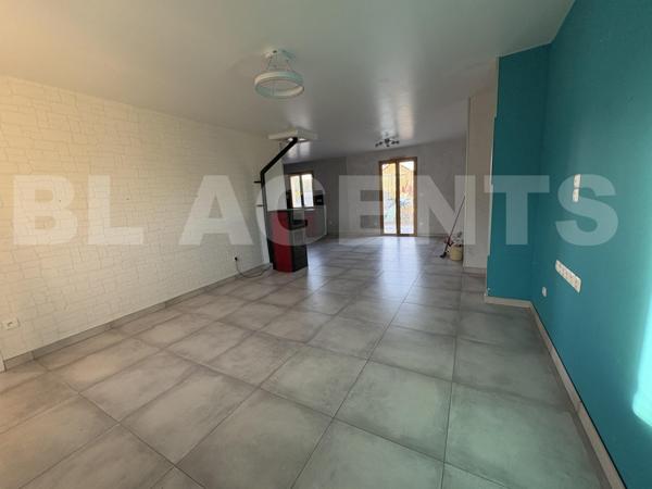 Maison de plain-pied avec 3 chambres