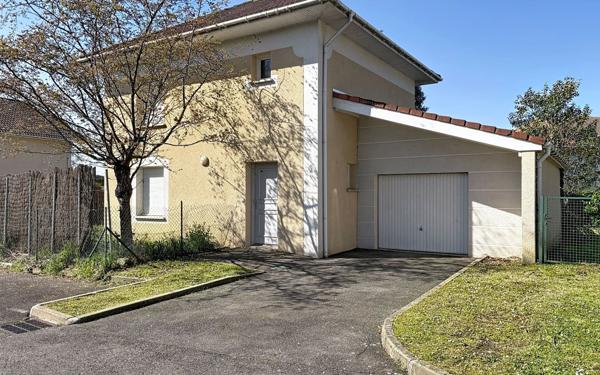 Maison à vendre    4 pièces •  Pau