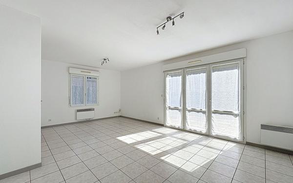 Maison à vendre    4 pièces •  Pau