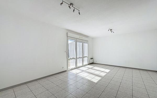 Maison à vendre    4 pièces •  Pau